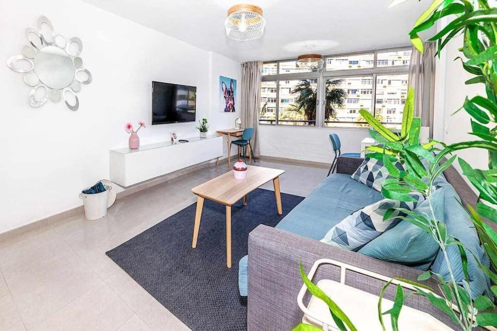 Apartamento Peka'S Place Плая дел Инглес Екстериор снимка