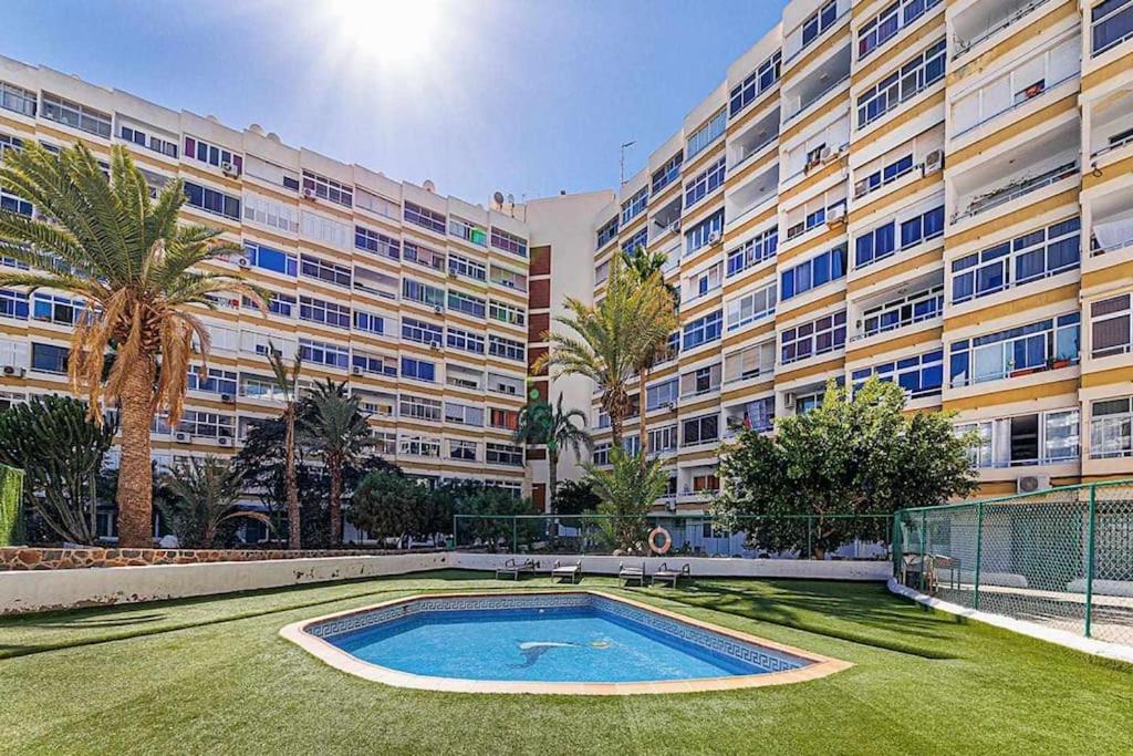 Apartamento Peka'S Place Плая дел Инглес Екстериор снимка